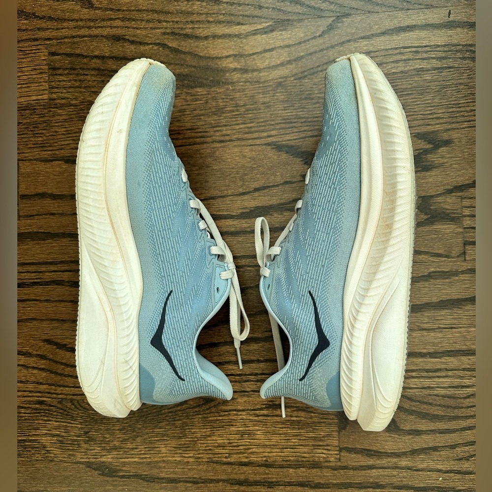 Hoka Women’s Mach 6 Sneakers - size 9 - Powder Blue - Picture 5 of 6